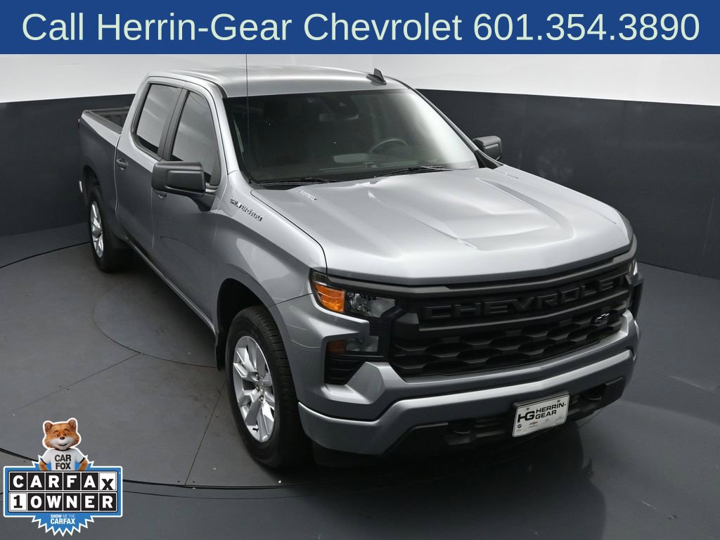 Used 2025 Chevrolet Silverado 1500 Custom w/ LPO, Dark Essentials Package RWD image 1