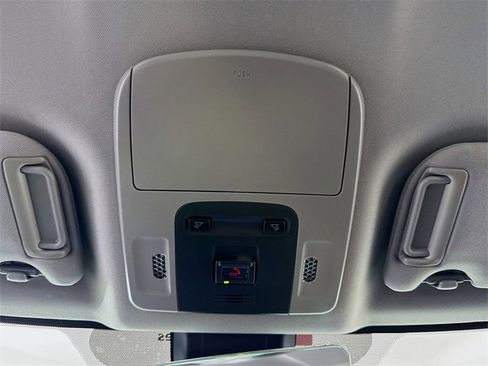 Certified 2021 Toyota Camry LE image 18