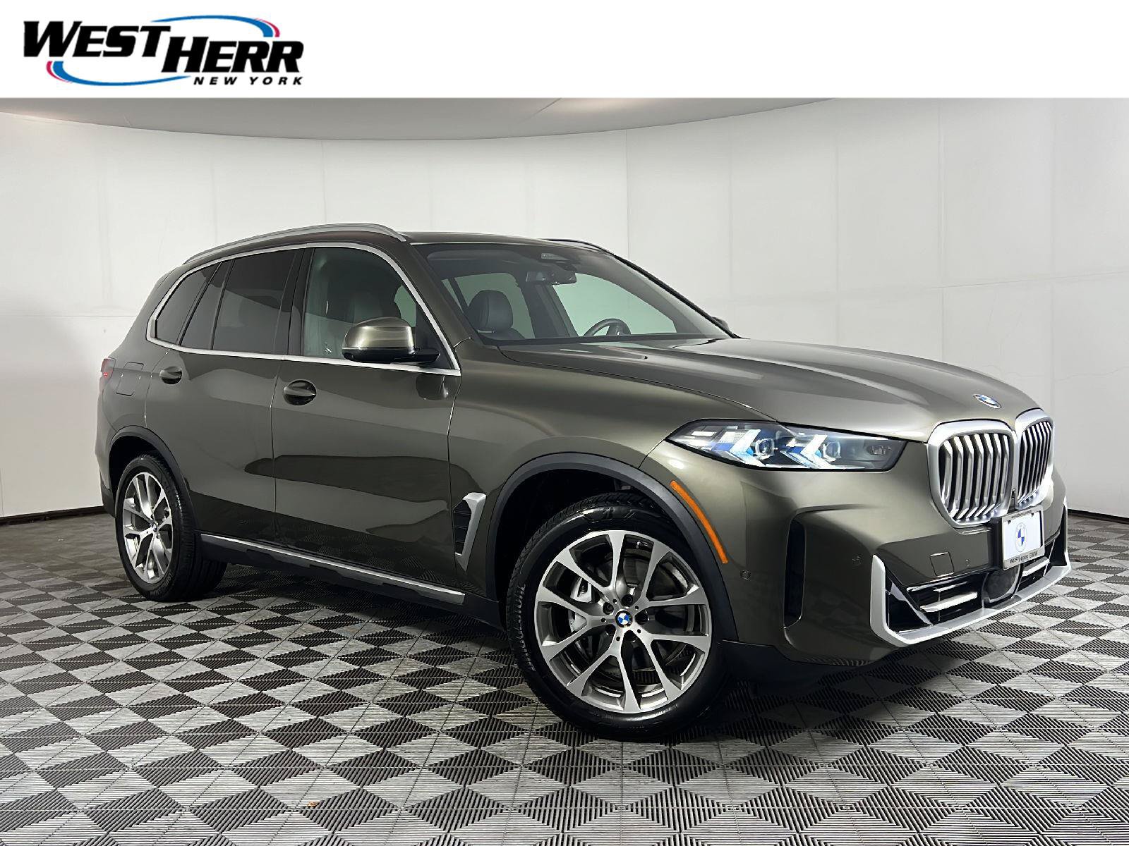 Used 2025 BMW X5 xDrive40i w/ Premium Package AWD/4WD image 1