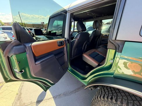 Used 2024 Ford Bronco Outer Banks AWD/4WD image 19