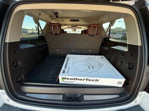 Used 2016 Chevrolet Suburban LTZ image 13