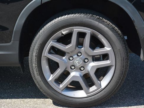 Used 2023 Honda Passport EX-L image 3