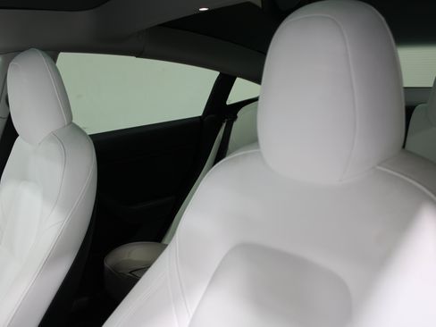 Used 2022 Tesla Model 3 Performance AWD/4WD image 4