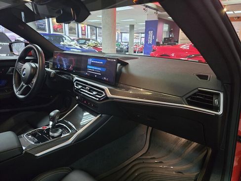 Used 2024 BMW M2 w/ Lighting Package image 10