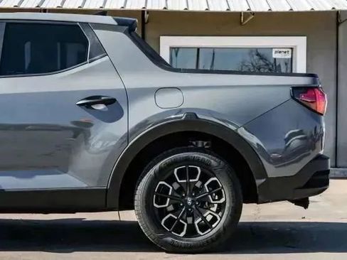 Used 2024 Hyundai Santa Cruz SEL image 17