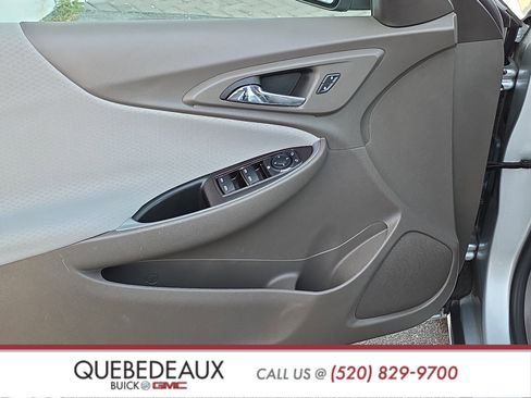 Used 2022 Chevrolet Malibu LS w/ Driver Confidence Package II FWD image 9