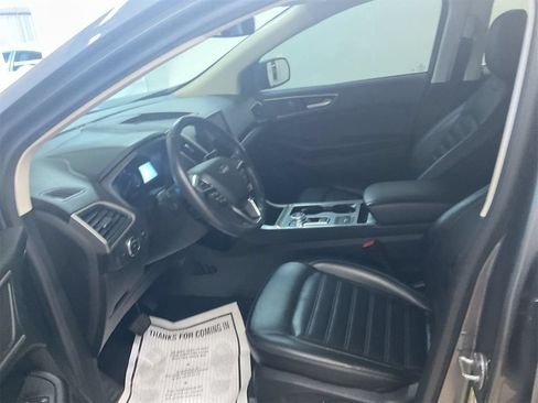 Used 2022 Ford Edge SEL AWD/4WD image 5