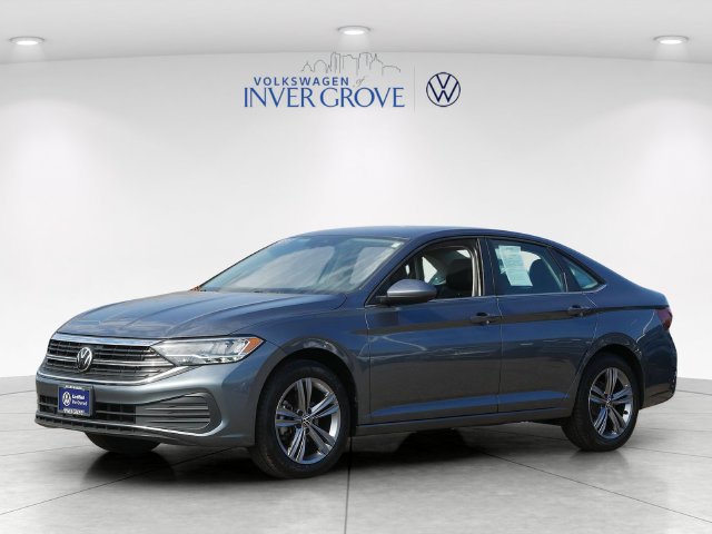 Certified 2023 Volkswagen Jetta SE FWD image 3