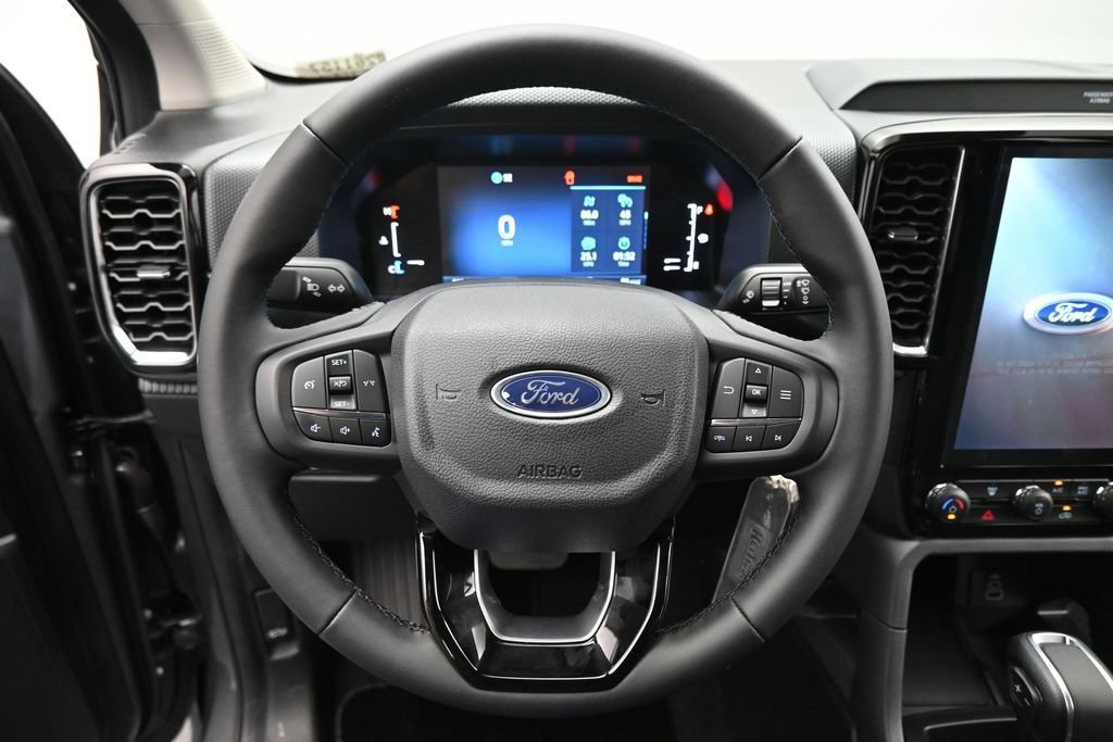 New 2026 Ford Ranger XLT w/ Black Appearance Package AWD/4WD image 10