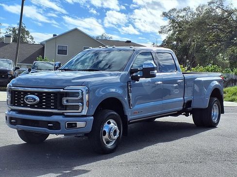 Used 2024 Ford F350 Limited w/ FX4 Off-Road Package image 3
