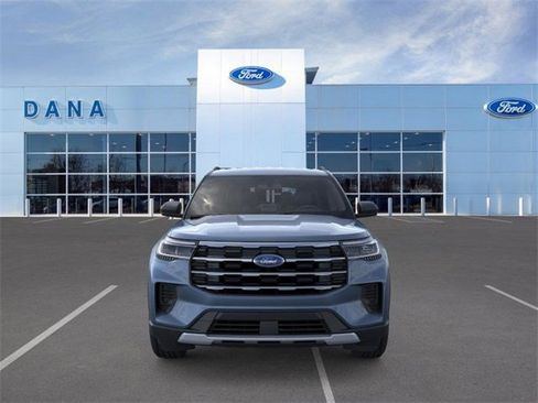 New 2025 Ford Explorer Active image 6