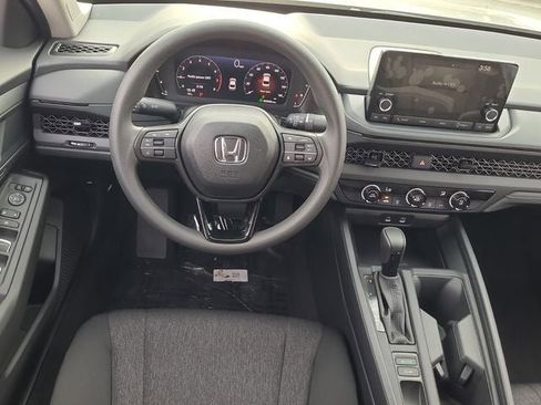 New 2025 Honda Accord LX image 7