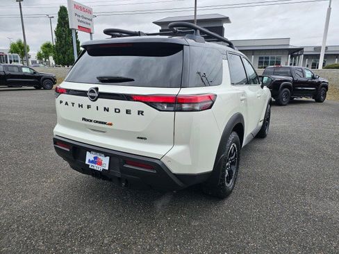Used 2023 Nissan Pathfinder Rock Creek image 7