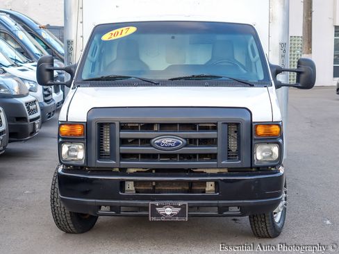 Used 2017 Ford E-350 and Econoline 350 Super Duty image 5