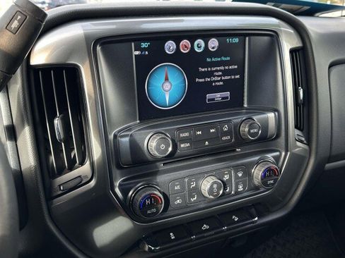 Used 2018 Chevrolet Silverado 1500 LT w/ All Star Edition image 19
