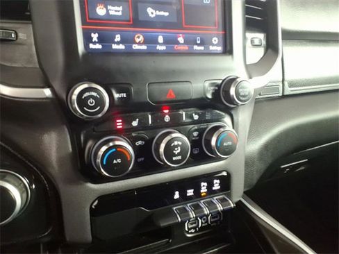Used 2021 RAM 1500 Big Horn image 22