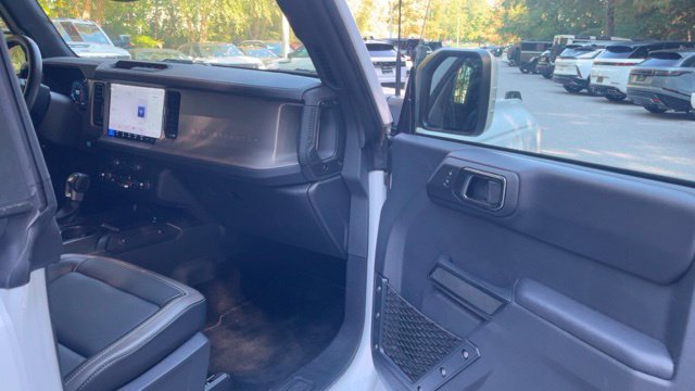 Used 2025 Ford Bronco Outer Banks AWD/4WD image 10
