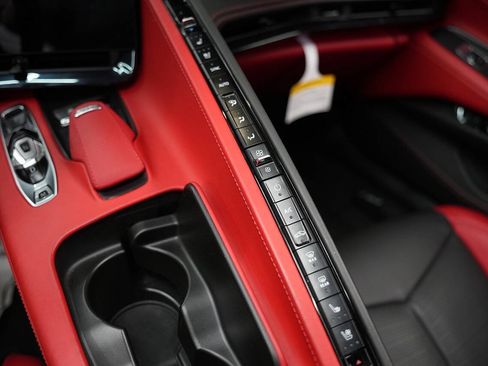 Used 2025 Chevrolet Corvette Z06 w/ Stealth Interior Trim Package RWD image 20