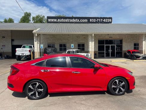 Used 2016 Honda Civic Touring image 5