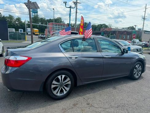 Used 2013 Honda Accord LX image 3