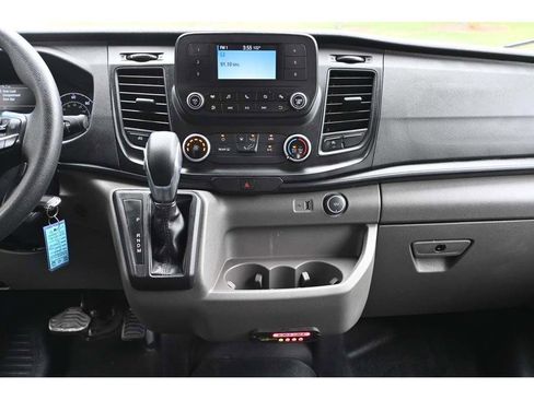 Used 2022 Ford Transit 350 XL image 25
