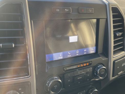 Used 2021 Ford F250 Lariat image 10