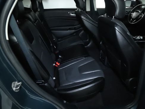 Used 2019 Ford Edge Titanium AWD/4WD image 35