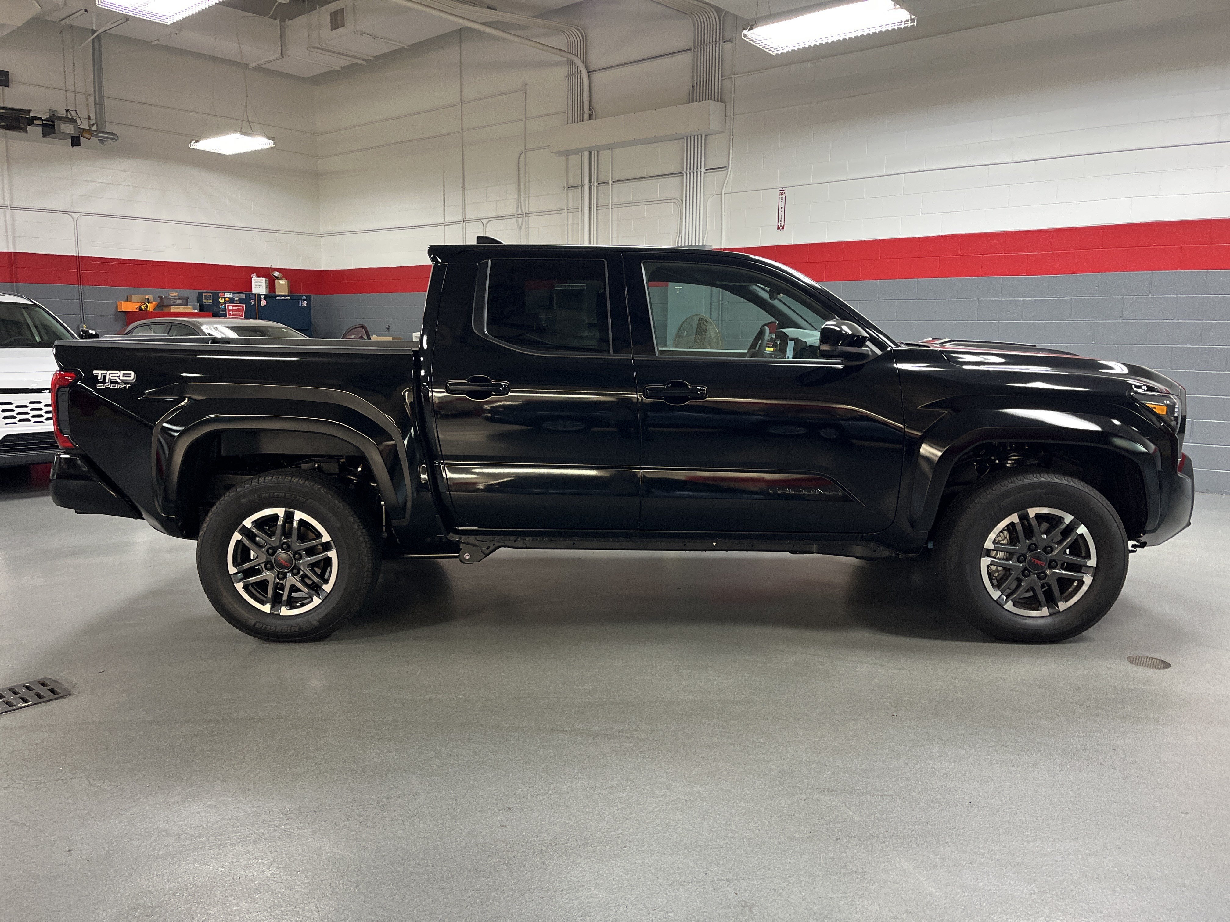 Used 2026 Toyota Tacoma TRD Sport RWD image 11