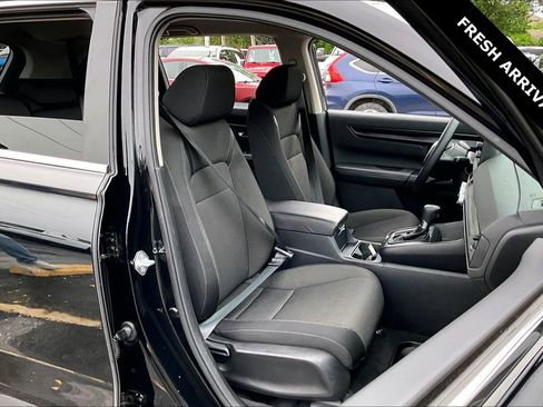 Used 2025 Honda CR-V LX image 28