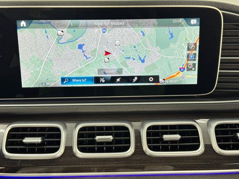 Used 2021 Mercedes-Benz GLE 350 w/ Premium Package image 26