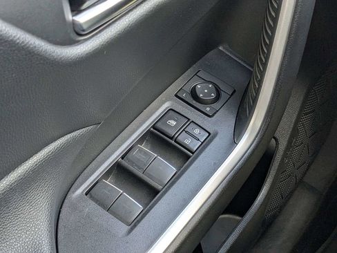 Used 2023 Toyota RAV4 XLE Premium AWD/4WD image 20