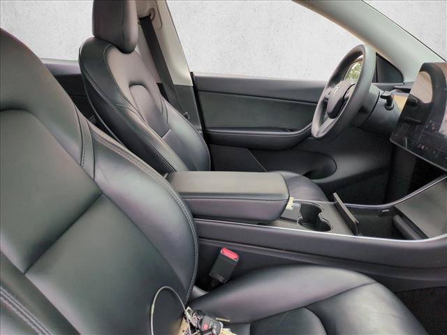 Used 2021 Tesla Model Y Long Range AWD/4WD image 21