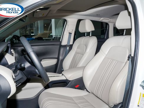 Used 2024 Honda HR-V EX-L image 18