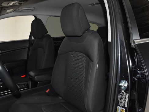 Used 2026 Kia Sportage LX FWD image 22