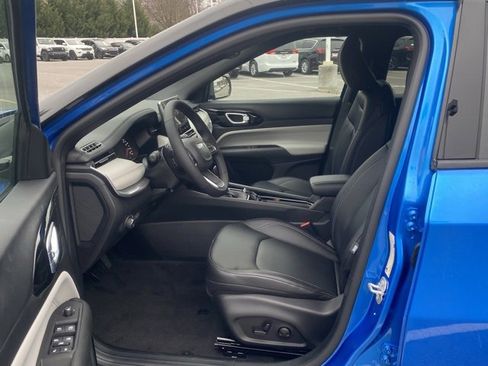 New 2026 Jeep Compass Limited image 15