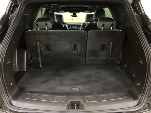 Used 2023 Buick Enclave Premium w/ Experience Buick Package image 30