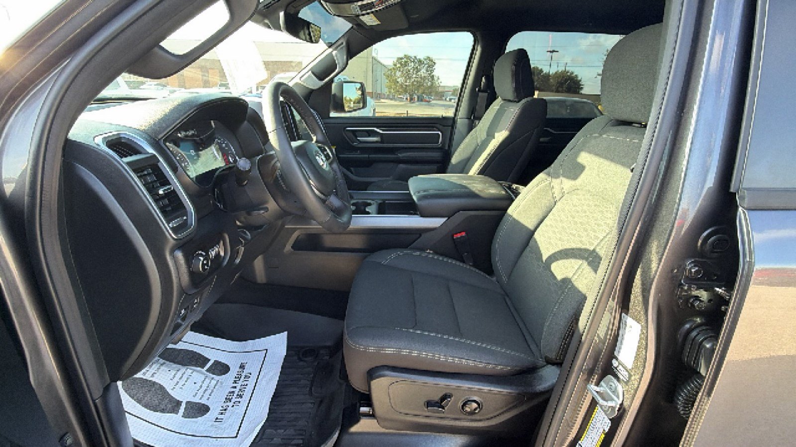 Used 2025 RAM 1500 Lone Star RWD image 10