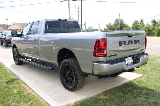 Used 2025 RAM 2500 Laramie AWD/4WD image 40