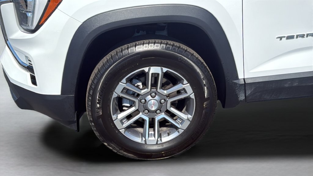 Used 2026 GMC Terrain Elevation FWD image 18