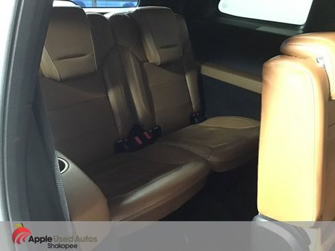 Used 2017 Mercedes-Benz GLS 450 4MATIC image 29