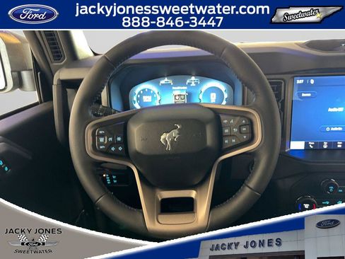 New 2026 Ford Bronco Badlands AWD/4WD image 11
