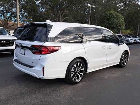 New 2026 Honda Odyssey Elite image 6