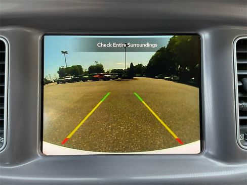 Used 2023 Dodge Charger SXT image 22