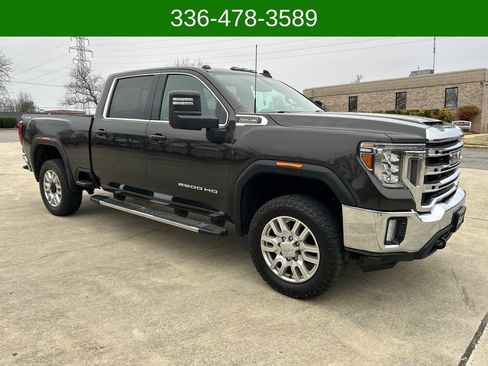 Used 2020 GMC Sierra 2500 SLE w/ Preferred Package AWD/4WD image 7