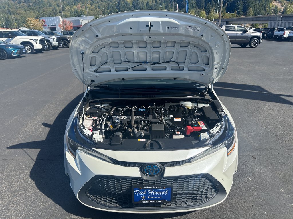 Certified 2021 Toyota Corolla LE w/ Carpet Mat Package (TMS) FWD image 5