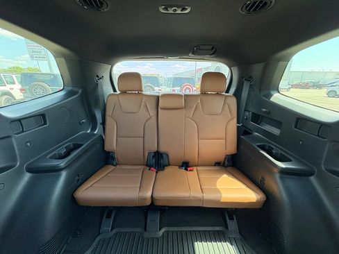 Used 2024 Kia Telluride EX X-Line AWD/4WD image 27
