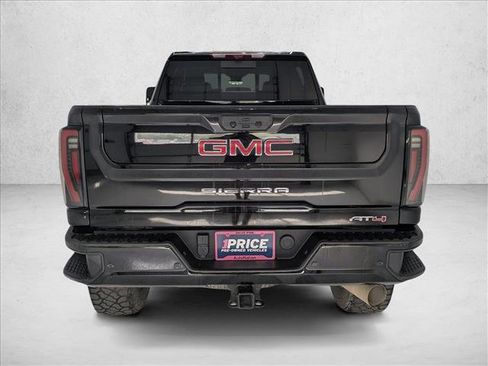 Used 2024 GMC Sierra 2500 AT4 w/ AT4 Premium Plus Package AWD/4WD image 6