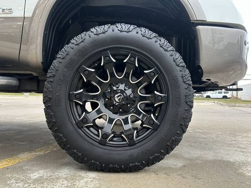 Used 2016 Nissan Titan Platinum Reserve image 48