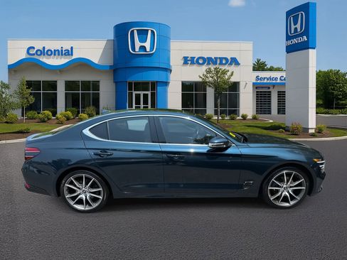 Used 2022 Genesis G70 2.0T w/ Prestige Package image 8