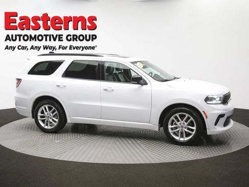 Used 2024 Dodge Durango GT RWD image 48